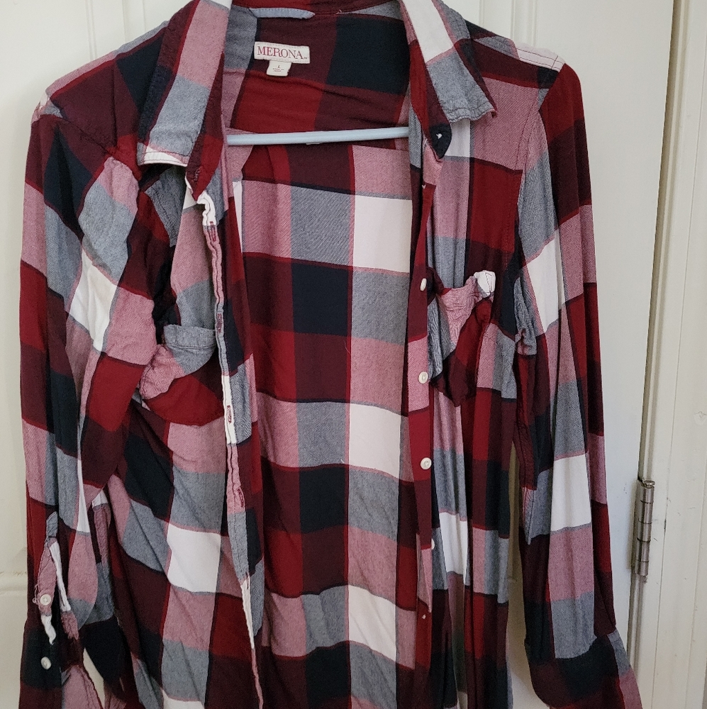 Merona Red Plaid Shirt, size large